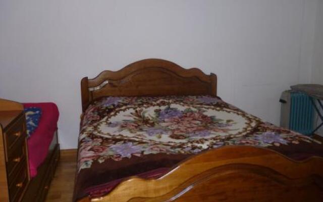 Mari-Lizi Zugdidi House