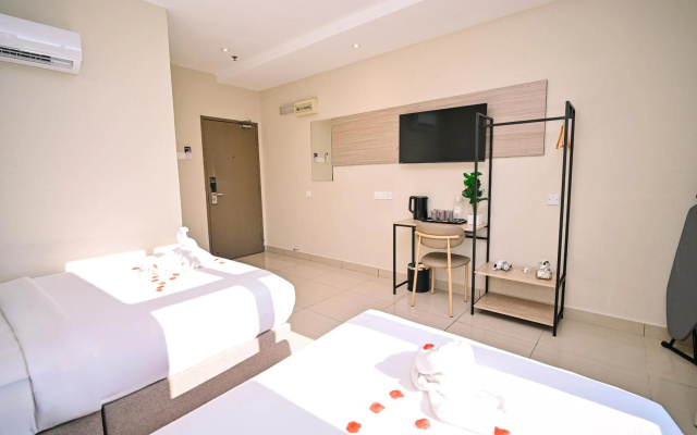 Dolphin Hotel, Chow Kit Kuala Lumpur – Guest Rooms – Kuala Lumpur