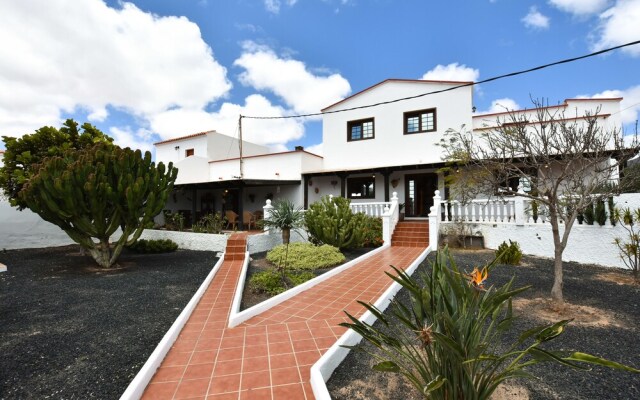 Fuerte Holiday Villa Angel Indoor Pool