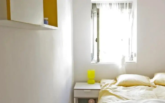 Casinha do Príncipe 2, Príncipe Real Lisbon Apartment