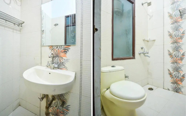 Asha Bed & Breakfast by OYO Rooms