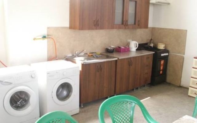 Victoria Plus Guest House