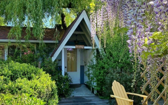 Wisteria Guest House