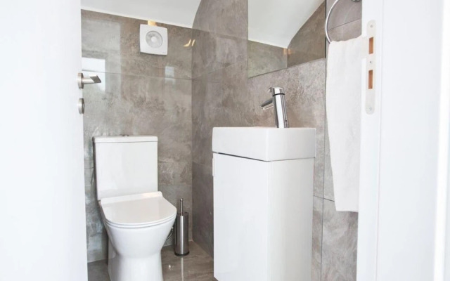 Villa Nikol AQ Ol23