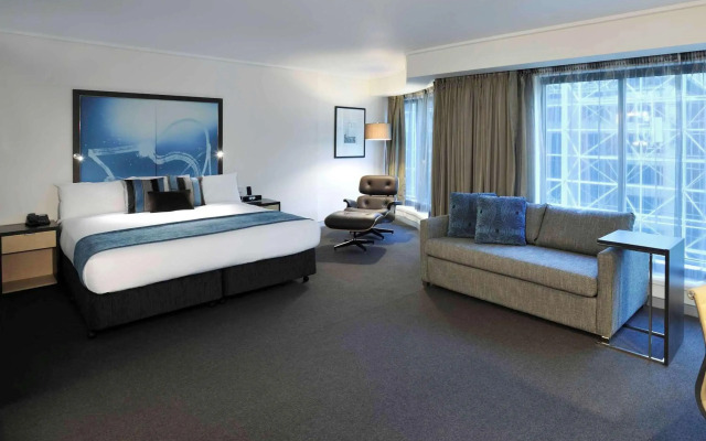 Novotel Melbourne on Collins