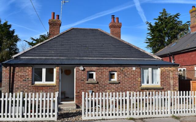 Seaside Retreat - Rye Harbour