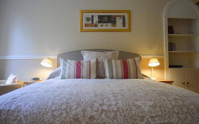 Riverside Bed  Breakfast