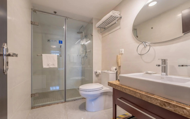 Qingdao Housing International Hotel