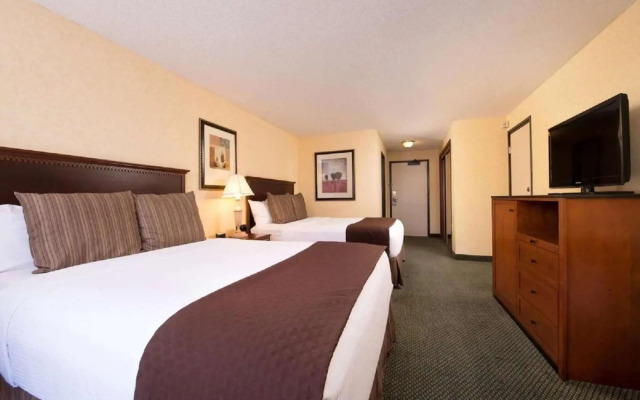 Red Lion Hotel Pasco Airport & Conference Center