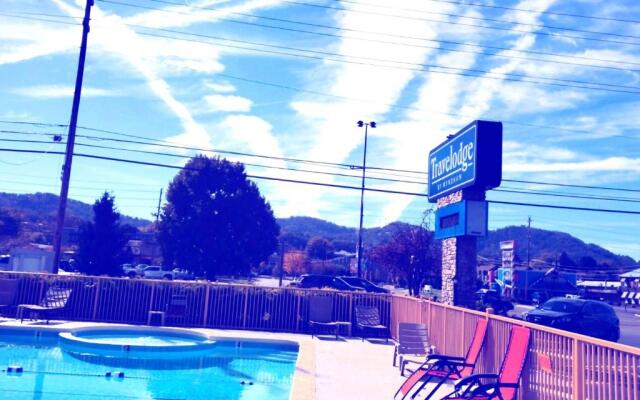 Pigeon Forge Parkway Inn