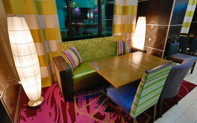 Hampton Inn & Suites Missouri City, TX