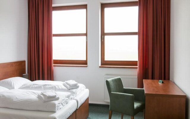 Sporthotel Hostivice Brve