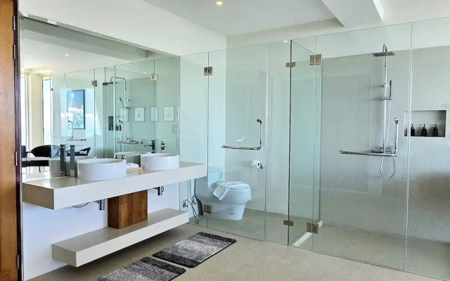 Villa Cabo 4BR with Panoramic Sea Views