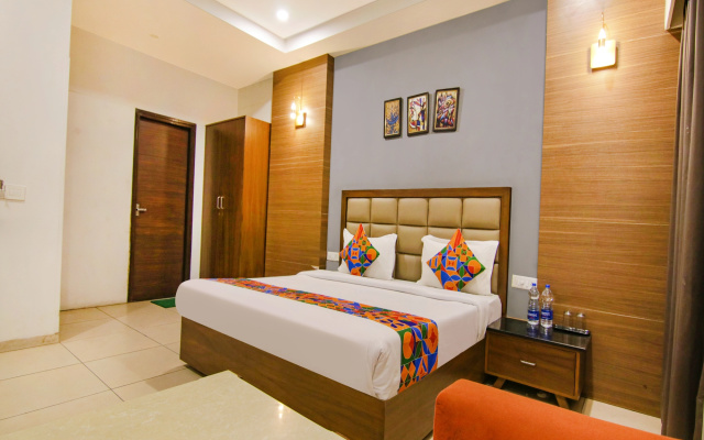Fabhotel Citi Inn