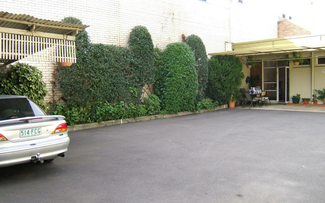 Albury Clifton Motel