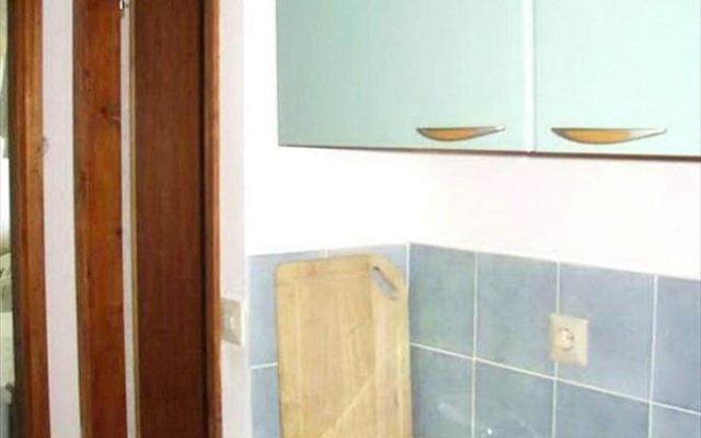 Vila 4m - Boarding House And Apartments