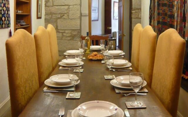 Royal Mile Apartments