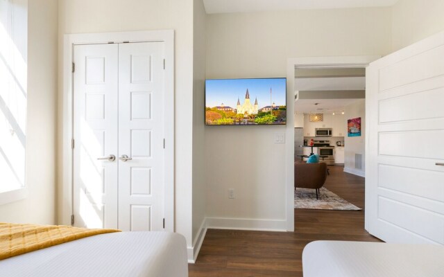 Fully Furnished 4-Bedroom Condo in NOLA Unit 515