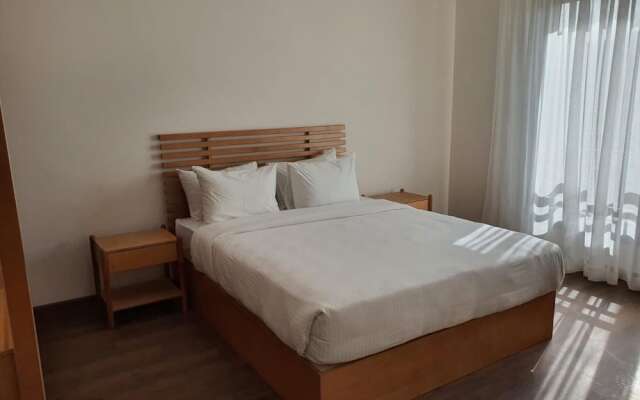 Vesta - Luxury Apt - 3br - Cfc IV