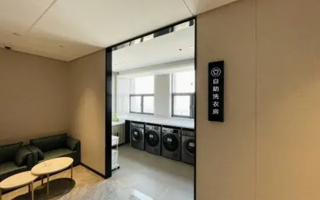 S · Run  Hotel (Yancheng Xindu East Road store)