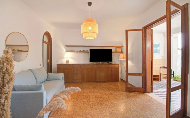 Villa Carolina spacious with garden