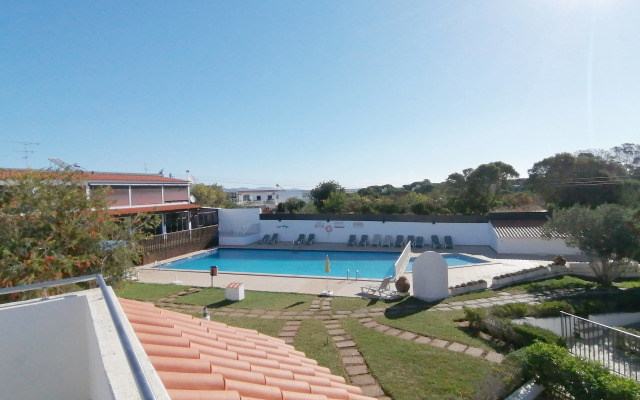 Apartamentos Vale de Carros by Umbral