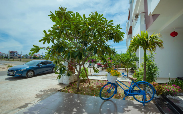 Yellow Daisy Villa