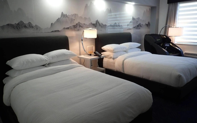 Blue – A Modern Hotel, an Ascend Collection Hotel