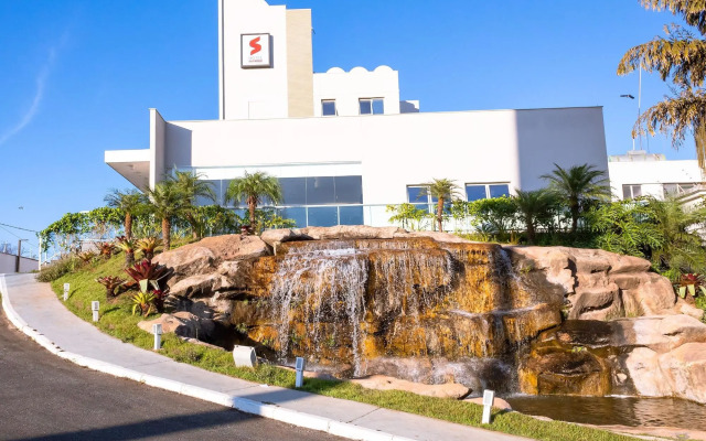 VOA Business Supreme Choice Confins