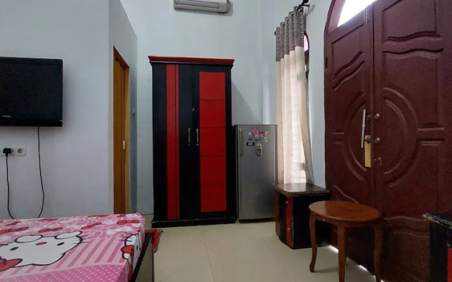 OYO 92384 Homestay Vip