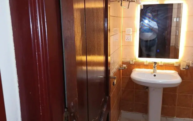 Sidratul Aalia Al-Dahabi Hotel