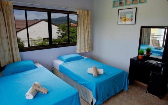 Raya Guest House