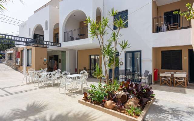 Nami Hotel & Suites