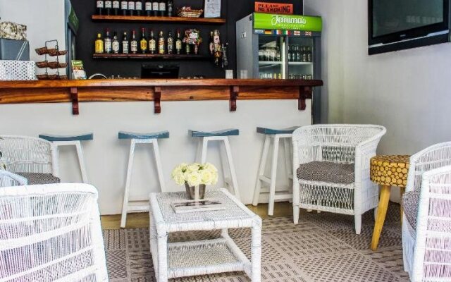 Jemima's Hospitality, Bunker on Bailie