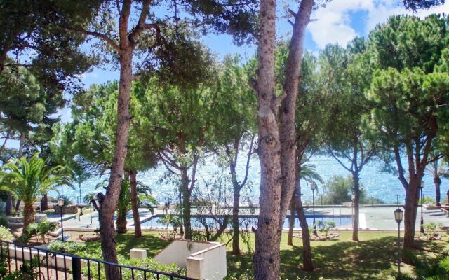 Apartment With 2 Bedrooms in Peñíscola, With Wonderful sea View, Pool