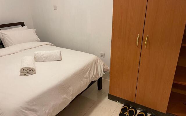 WhiteAsh Apartments