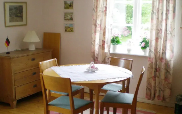 4 Person Holiday Home in Gullspang-by Traum