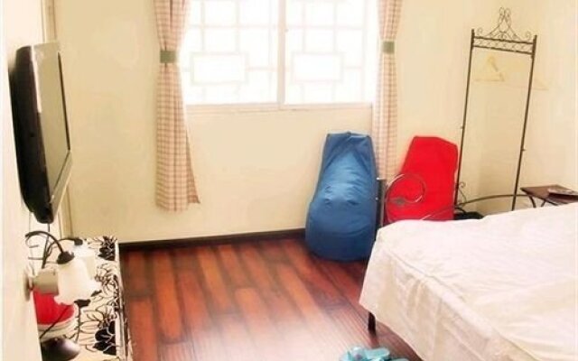 Deng Ba Lugu Lake Youth Hostel