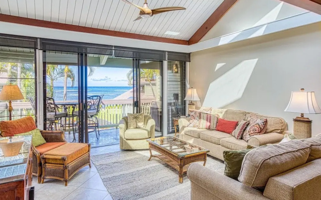 Kahana Outrigger 4B1