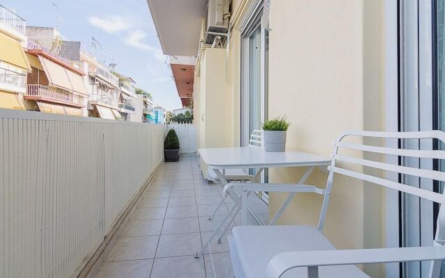 Spacious 3 bedroom apartment in Thessio