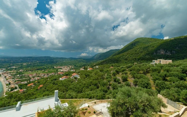 Luxury Villas by Monika Experiences