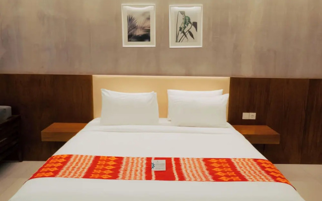 Kambaniru Beach Hotel & Resort