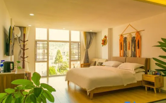 Shihu Jiayuan Themed Hotel
