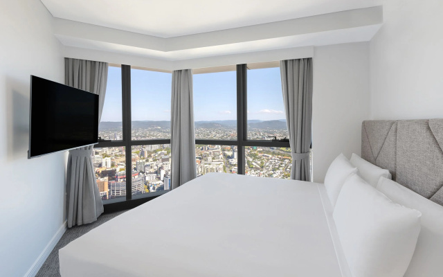 Meriton Suites Adelaide Street, Brisbane – Guest Rooms – Brisbane