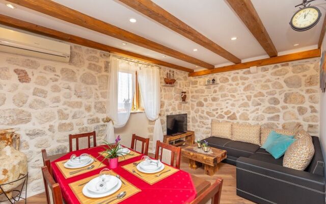 Summer Cottage