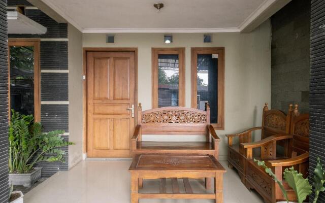 OYO 2995 Oemah Sorowajan Homestay Syariah