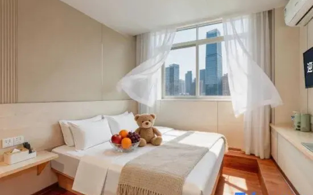 Yingxin Hotel (Quanzhou Ancient City Fengze Square)