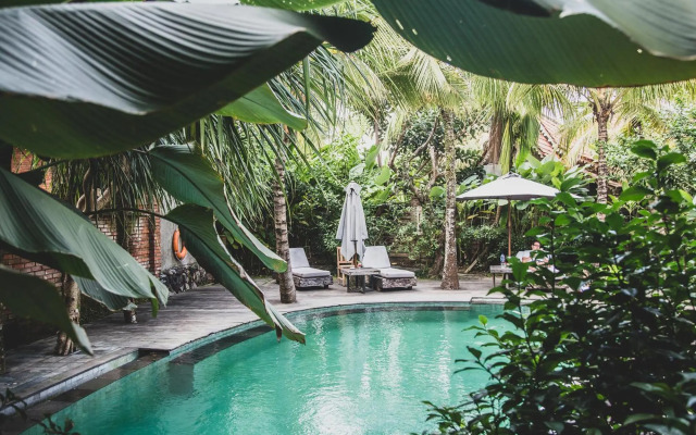 Outpost Ubud Bungalows