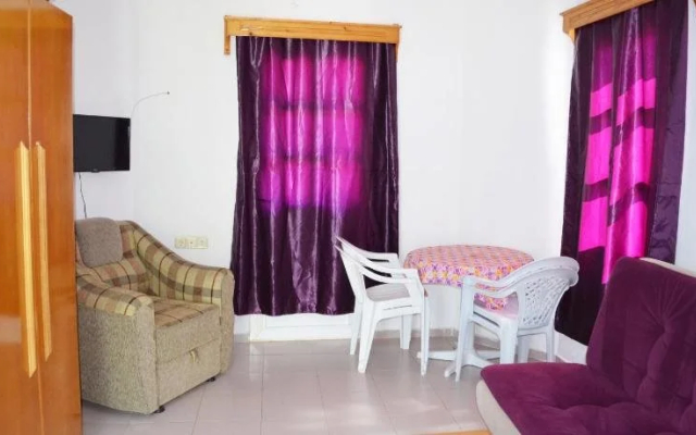Ege Apartments