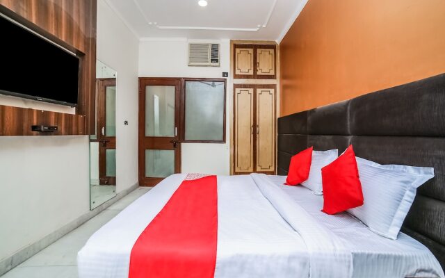Hotel Royal Town By OYO Rooms